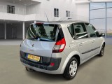  Renault  Scenic 1.6-16V Dynamic Luxe #4