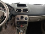  Renault  Clio 1.6-16V Initiale #16