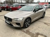  Volvo  V60  2.0 B4 P MHYBRID PLU S DARK 7DCT 197HP 