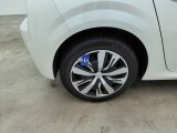  Peugeot  208 Peugeot  1.2 PureTech 100 MAN6 S&S €6.3 Active 5d #33