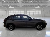  Alfa Romeo  Stelvio ALFA ROMEO  / 2017 / 5P / SUV 2.2 TURBO DIESEL 190CV BUSINESS AT8 Q4 #8