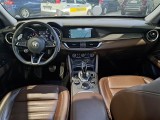  Alfa Romeo  Stelvio ALFA ROMEO  / 2017 / 5P / SUV 2.2 TURBO DIESEL 210CV TI AT8 Q4 #3