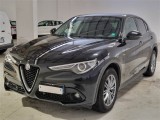  Alfa Romeo  Stelvio ALFA ROMEO  / 2017 / 5P / SUV 2.2 TURBO DIESEL 190CV BUSINESS AT8 Q4 