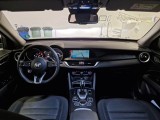  Alfa Romeo  Stelvio ALFA ROMEO  / 2017 / 5P / SUV 2.2 TURBO DIESEL 190CV BUSINESS AT8 Q4 #3