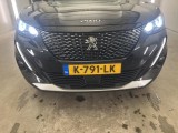  Peugeot  2008 Peugeot  Allure Pack 1.2 Puretech 130 EAT8 5d #48