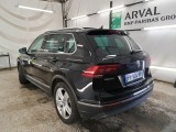  Volkswagen  Tiguan VOLKSWAGEN  / 2016 / 5P / SUV 2.0 TDI 150 DSG7 Carat #2