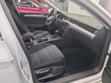  Volkswagen  Passat Volkswagen  Variant 2.0 TDI SCR 150PS Business DSG 5d #9