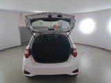  Toyota  Yaris TOYOTA  / 2017 / 5P / BERLINA 1.5 HYBRID BUSINESS #5