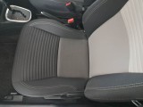  Toyota  Yaris TOYOTA  / 2017 / 5P / BERLINA 1.5 HYBRID BUSINESS #12