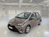  Toyota  Yaris TOYOTA  / 2017 / 5P / BERLINA 1.5 HYBRID BUSINESS 