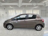  Toyota  Yaris TOYOTA  / 2017 / 5P / BERLINA 1.5 HYBRID BUSINESS #8