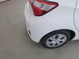  Toyota  Yaris TOYOTA  / 2017 / 5P / BERLINA 1.5 HYBRID BUSINESS #32