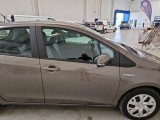 Toyota  Yaris TOYOTA  / 2017 / 5P / BERLINA 1.5 HYBRID BUSINESS #52