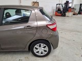  Toyota  Yaris TOYOTA  / 2017 / 5P / BERLINA 1.5 HYBRID BUSINESS #68