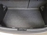  Toyota  Yaris TOYOTA  / 2017 / 5P / BERLINA 1.5 HYBRID BUSINESS #140