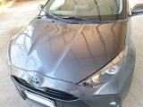  Toyota  Yaris TOYOTA  / 2020 / 5P / BERLINA HYBRID BUSINESS MY20 #26