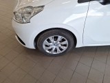  Peugeot  208 PEUGEOT  2015 VAN VAN ACTIVE BLUEHDI 75CV #95