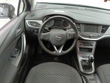  Opel  Astra Opel  Sports Tourer 1.2 Turbo 81kW S/S Edition 5d #9