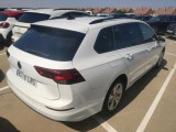  Volkswagen  Golf  VIII Variant Life 2.0 TDI 115CV MT6 E6d #2
