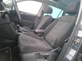  Volkswagen  Tiguan VOLKSWAGEN  / 2016 / 5P / SUV 2.0 TDI 150 DSG7 Carat #8