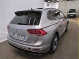  Volkswagen  Tiguan VOLKSWAGEN  Allspace / 2017 / 5P / SUV 2.0 TDI 150 BMV6 Carat #3