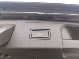  Volkswagen  Passat Volkswagen  Variant 2.0 TDI SCR 140kW DSG7 Elegance Business 5d #31