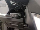  Audi  Q3 Audi  35 TDI S tronic S line Business Edition 5d #36