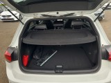  Volkswagen  Golf  VIII (CD1) (2019)  1.5TSI EVO 110 R-line 5d #12