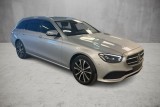  Mercedes  E-Klasse Mercedes-Benz  2.0 E 300 e T Business SW auto 5d #4