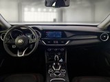  Alfa Romeo  Stelvio ALFA ROMEO  / 2017 / 5P / SUV 2.2 TURBO DIESEL 160CV BUSINESS AT8 RWD #3