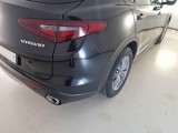  Alfa Romeo  Stelvio ALFA ROMEO  / 2017 / 5P / SUV 2.2 TURBO DIESEL 160CV BUSINESS AT8 RWD #51