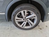  Volkswagen  Tiguan VOLKSWAGEN  / 2020 / 5P / SUV 2.0 TDI SCR 110KWR-LINE DSG #19