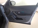 Peugeot  2008 PEUGEOT  / 2019 / 5P / CROSSOVER BLUEHDI 130 EAT8 ALLURE S/S AUT. #105