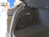  Peugeot  3008 PEUGEOT  / 2016 / 5P / SUV BLUEHDI 130 EAT8 SeS ALLURE #109
