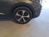  Peugeot  3008 PEUGEOT  / 2016 / 5P / SUV BLUEHDI 130 EAT8 SeS ALLURE #132