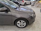  Peugeot  308 PEUGEOT  / 2017 / 5P / STATION WAGON SW ACTIVE BUSINESS BLUEHDI 130 SeS #34