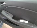  Renault  Clio RENAULT  / 2019 / 5P / BERLINA 1.0 TCE 74KW GPL BUSINESS #106