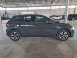  Volkswagen  Polo VOLKSWAGEN  / 2017 / 5P / BERLINA 1.0 TSI BUSINESS COMFORTLINE #7