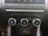  Renault  Captur Renault  TCe 90 Corporate Edition 5d #26