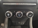  Renault  Captur Renault  TCe 90 Corporate Edition 5d #27