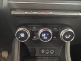  Renault  Captur Renault  TCe 90 Corporate Edition 5d #29