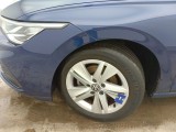  Volkswagen  Golf Volkswagen  VIII 1.0 eTSI 81kW Life Business DSG 5d #21