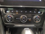  Volkswagen  Golf Volkswagen  Variant 1.5 TGi Comfortline DSG 5d #33