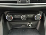  Alfa Romeo  Stelvio ALFA ROMEO  DIESEL 2.2 JTD 190 B-Tech (EU6d) 5d Auto #32