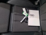  Audi  A4 Audi  Avant 40 TFSI S tronic S Edition 5d #4