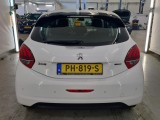  Peugeot  208 Peugeot  Blue Lion 1.2 PureTech 82 99g 5d #27
