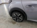  Peugeot  208 Peugeot  GT-Line 1.2 PureTech 100 5d #52