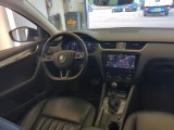  Skoda  Octavia Skoda  Combi 1.5 TSI Green Business Edition Plus DSG 5d #17