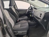  Toyota  Yaris Toyota  1.5 VVT-i Active Automaat 5d #3