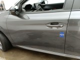  Peugeot  208 Peugeot  1.2 PureTech 100 EAT8 S&S Active Pack 5d #19